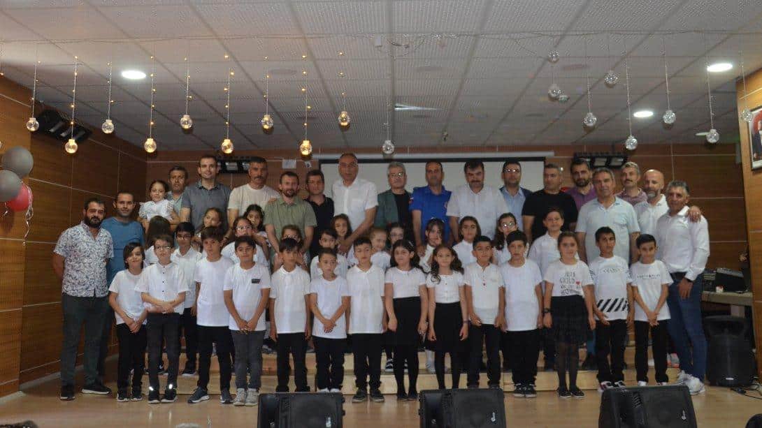 Mehmet Akif Ersoy İlkokulu 3-C Sınıfı Yıl Sonu Gösterisi